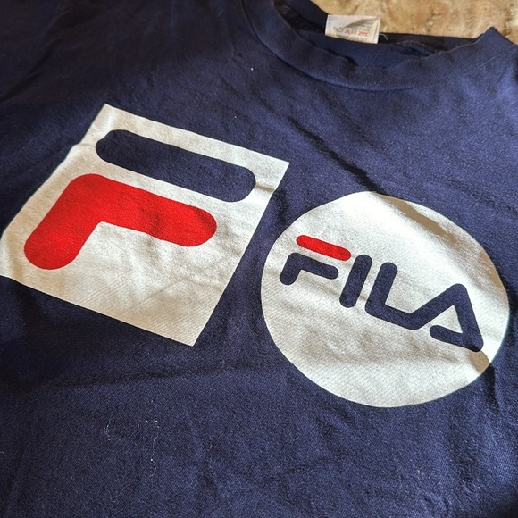 90's Fila Raw Crop - Picture 3 of 10